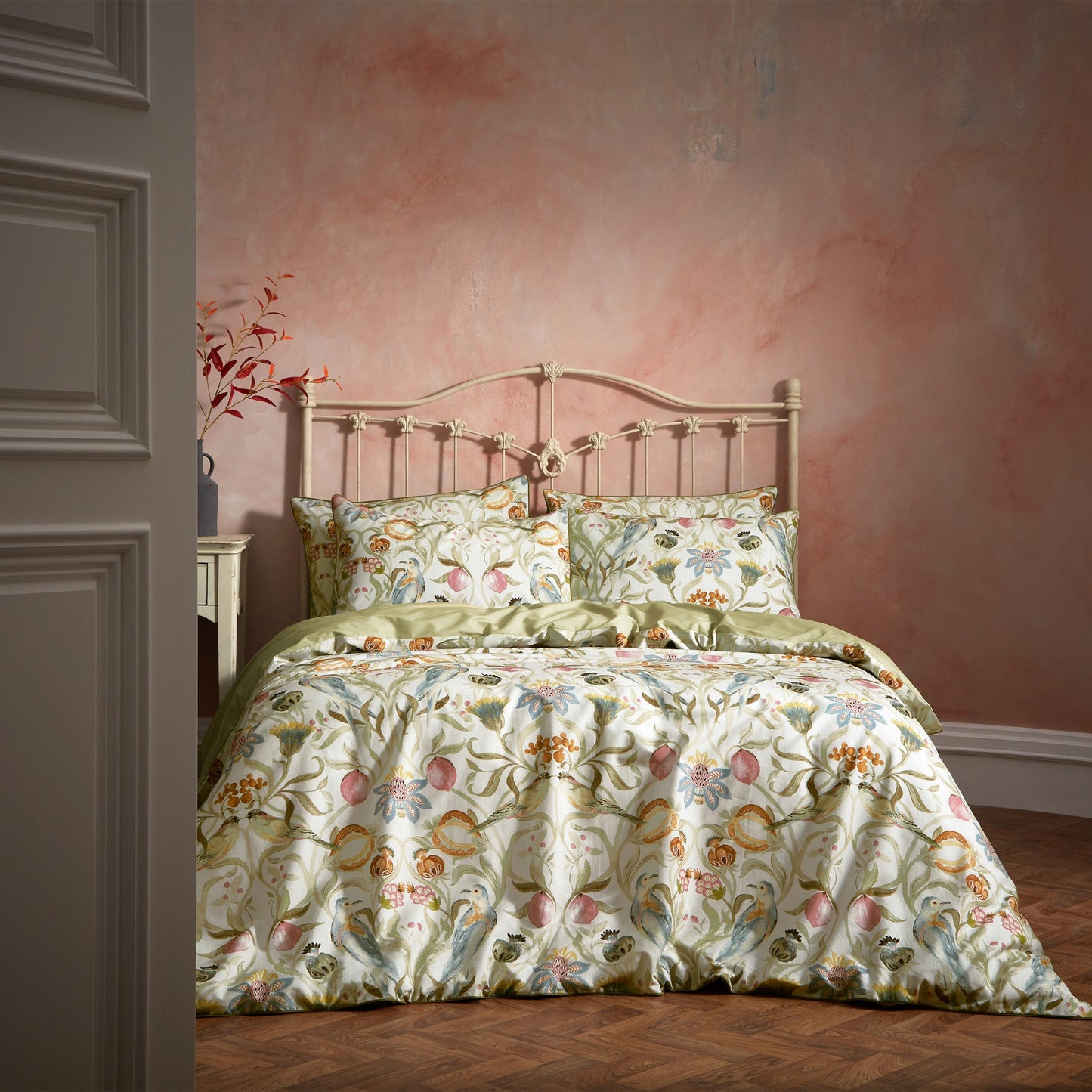 Songbird Traditional Floral Printed Piped Duvet Cover Set Stone