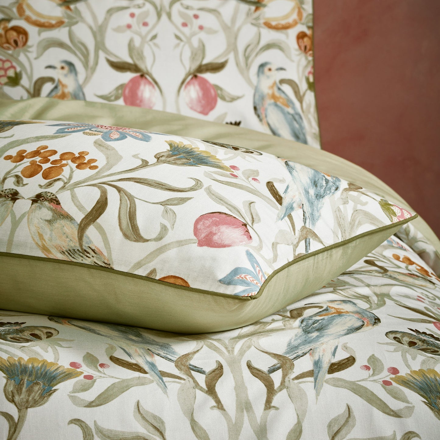 Songbird Traditional Floral Printed Piped Duvet Cover Set Stone