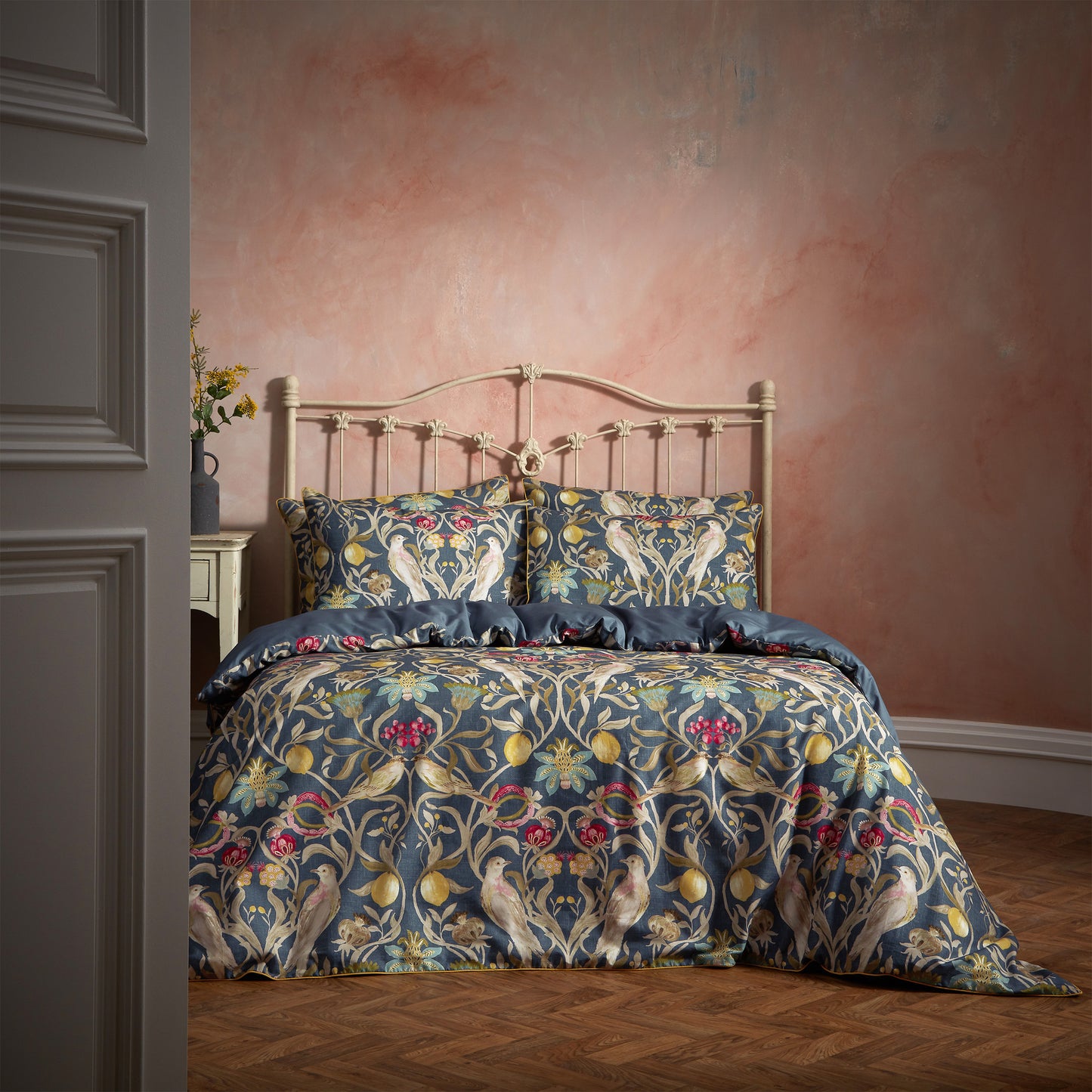 Songbird Traditional Floral Printed Piped Duvet Cover Set Navy
